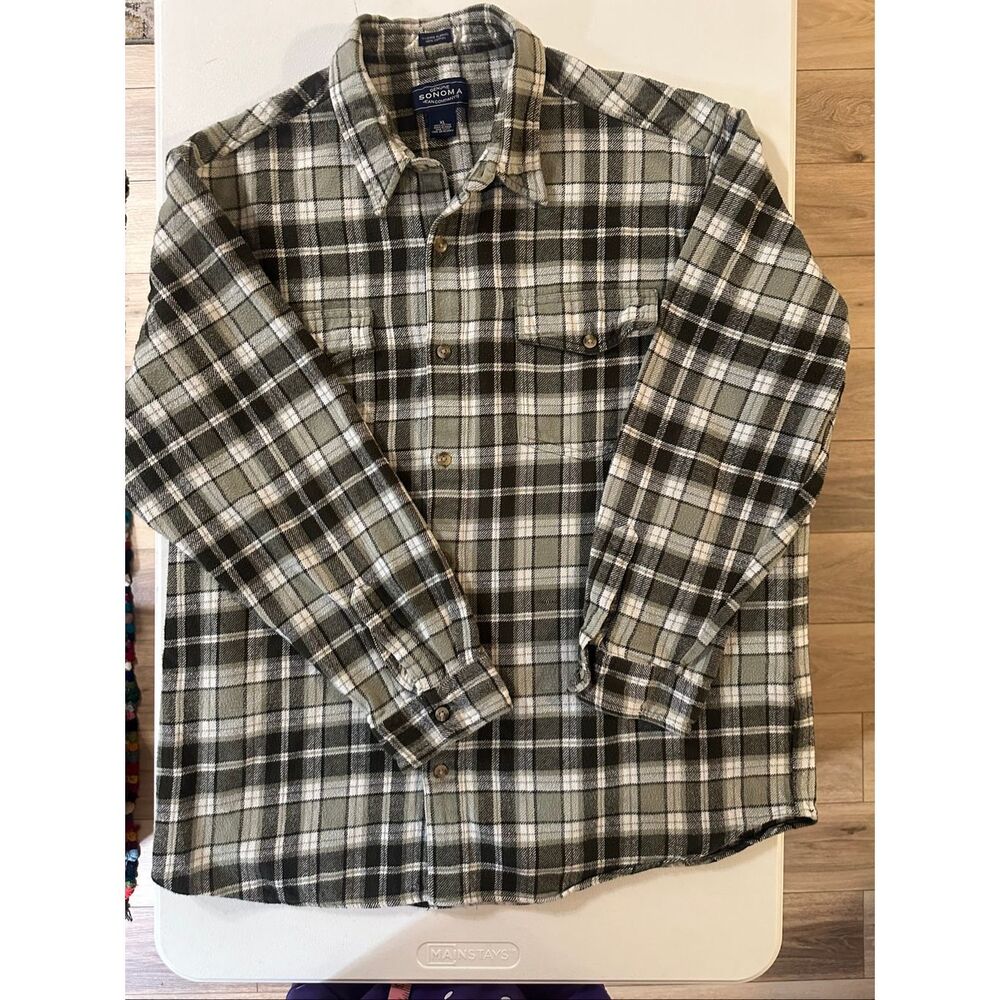 Sonoma Men's Gray White Plaid Washed Flannel Button Down Shirt Size XL